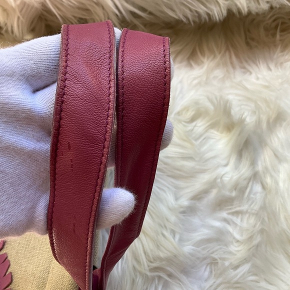 YVES SAINT LAURENT
Leather Heart Embellished Canvas Tote Bag - Picture 6 of 12